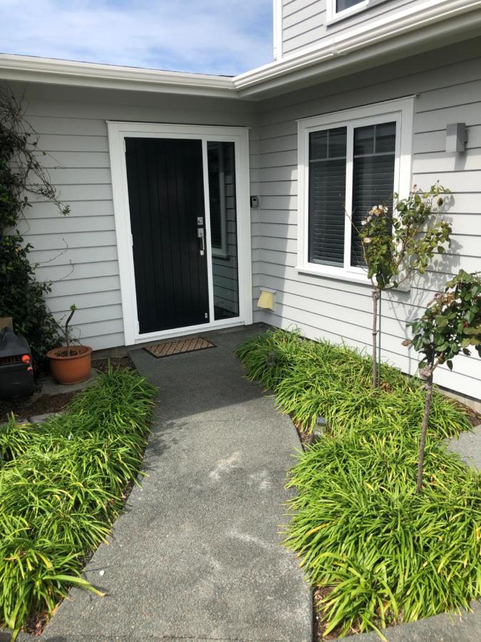 The Boathouse Apartment One Tree Point Exterior photo